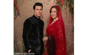 Randeep Hooda with wife 