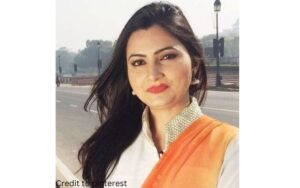 Chitra tripathi 