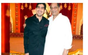 Ayan Mukerji with father deb mukharjee 